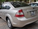 Ford Focus 1.8 MT 2009 - Cần bán Ford Focus 1.8 MT đời 2009 còn mới, giá chỉ 270 triệu