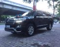 Toyota Land Cruiser VX 4.6 V8 2016 - Cần bán lại xe Toyota Land Cruiser VX 4.6 V8 năm sản xuất 2016, màu đen, xe nhập