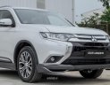 Mitsubishi Outlander 2.0 CVT Premium 2018 - Bán xe Mitsubishi Outlander 2.0 CVT triệu, hỗ trợ vay 85%, tặng phụ kiện Body Kits 15 triệu đồng tại Huế