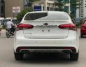 Kia Cerato Signature 1.6 AT 2017 - Cần bán lại xe Kia Cerato Signature 1.6 AT đời 2017, màu trắng