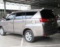 Toyota Innova E 2.0MT 2017 - Bán Toyota Innova E 2.0MT đời 2017 giá cạnh tranh