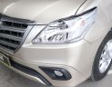 Toyota Innova E 2.0MT 2014 - Cần bán xe Toyota Innova E 2.0MT sản xuất 2014, màu vàng