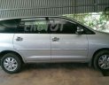 Toyota Innova 2011 - Cần bán gấp Toyota Innova đời 2011, màu bạc số sàn, giá 470tr