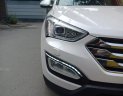 Hyundai Santa Fe 2WD 2017 - Cần bán Santafe 2017 bản tự động full option chạy xăng màu trắng ít đi