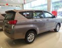 Toyota Innova 2.0E B 2018 - Bán Toyota Innova 2.0E 2018 màu đồng, nội thất Đen - Hỗ trợ trả góp 90%, bảo hành chính hãng 3 năm/Hotline: 0898.16.8118