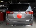 Toyota Innova 2.0E MT 2017 - Bán Toyotaa Innova 2.0E MT năm sản xuất 2017, màu nâu