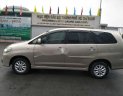 Toyota Innova E 2015 - Cần bán lại xe Toyota Innova E đời 2015 số sàn