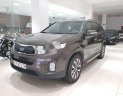 Kia Sorento 2016 - Cần bán xe Kia Sorento đời 2016, màu nâu như mới, 740tr