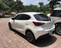 Mazda 2 2016 - Cần bán lại xe Mazda 2 đời 2016, màu trắng giá cạnh tranh