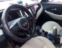 Kia Rondo 2016 - Cần bán lại xe Kia Rondo năm sản xuất 2016, màu nâu xe gia đình, 650 triệu