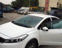 Kia Cerato 2016 - Cần bán Kia Cerato đời 2016, màu trắng, nhập khẩu nguyên chiếc, giá tốt