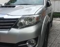 Toyota Fortuner 2015 - Cần bán lại xe Toyota Fortuner sản xuất 2015, màu bạc, giá chỉ 850 triệu
