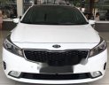 Kia Cerato  1.6 AT  2018 - Bán Kia Cerato 1.6 AT đời 2018, màu trắng. LH 0906969445