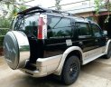 Ford Everest 2005 - Gia đình bán ô tô Ford Everest đời 2005, màu đen