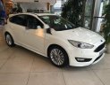 Ford Focus 2018 - Bán xe Ford Focus đời 2018, màu trắng, giá tốt