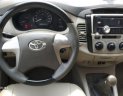 Toyota Innova MT 2014 - Cần bán Toyota Innova MT sản xuất năm 2014, màu bạc, nhập khẩu chính chủ