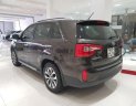 Kia Sorento 2016 - Cần bán xe Kia Sorento đời 2017, màu nâu như mới