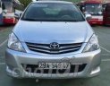 Toyota Innova  G  2009 - Cần bán gấp Toyota Innova G đời 2009, màu bạc, giá tốt