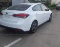 Kia Cerato 1.6 MT Base 2018 - Bán ô tô Kia Cerato 1.6 MT Base sản xuất năm 2018, màu trắng