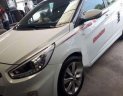 Hyundai Accent 2015 - Chính chủ bán Hyundai Accent 2015, màu trắng