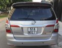 Toyota Innova E 2014 - Cần bán Toyota Innova E đời 2014, màu bạc
