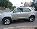 Toyota Fortuner V 2010 - Bán ô tô Toyota Fortuner V năm sản xuất 2010, màu bạc, giá tốt