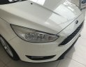 Ford Focus 2018 - Bán Ford Focus năm 2018 màu trắng, giá 599 triệu