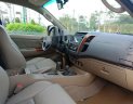 Toyota Fortuner V 2010 - Bán ô tô Toyota Fortuner V năm sản xuất 2010, màu bạc, giá tốt