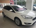 Ford Focus 2018 - Bán Ford Focus năm 2018 màu trắng, giá 599 triệu