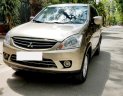 Mitsubishi Zinger 2009 - Bán Mitsubishi Zinger, 2009, biển Hà Nội, xe gia đình giữ đẹp, đã lắp camera, 3 màn hình, loa Sub, cảm biến