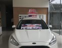 Ford Focus 2018 - Bán Ford Focus năm 2018 màu trắng, giá 599 triệu