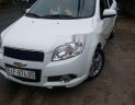 Chevrolet Aveo 2017 - Cần bán gấp Chevrolet Aveo sản xuất 2017, màu trắng, giá tốt