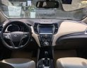 Hyundai Santa Fe 2.2 AT 2016 - Bán ô tô Hyundai Santa Fe 2.2 AT đời 2016, màu trắng còn mới, giá tốt