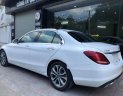 Mercedes-Benz C class C200 2017 - Bán Mercedes C200 2017, màu trắng