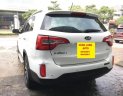 Kia Sorento 2.2AT CRDi 2016 - Cần bán lại xe Kia Sorento 2.2AT CRDi 2016, màu trắng