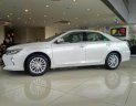 Toyota Camry 2.5Q 2018 - Bán Camry 2.5Q màu trắng - Model 2018 - Ưu đãi lớn, trả góp 90%, nhận xe ngay. Hotline 0898.16.8118