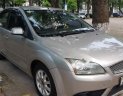 Ford Focus 1.8 MT 2008 - Bán Ford Focus 1.8 MT sản xuất năm 2008, màu vàng còn mới, giá chỉ 260 triệu