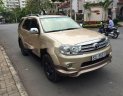 Toyota Fortuner V 2009 - Bán Toyota Fortuner V sản xuất 2009, màu vàng cát