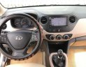 Hyundai Grand i10  1.2 MT 2017 - Cần bán gấp Hyundai Grand i10 1.2 MT đời 2017, màu bạc, xe nhập