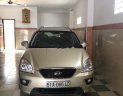 Kia Carens SXAT 2011 - Cần bán lại xe Kia Carens SXAT sản xuất 2011, màu vàng, 360tr