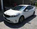 Kia Cerato MT 2017 - Bán Kia Cerato MT năm sản xuất 2017, màu trắng, giá cạnh tranh, giao xe nhanh