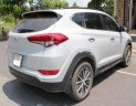 Hyundai Tucson 2015 - Cần bán Hyundai Tucson sản xuất năm 2015, màu trắng, nhập khẩu, 890tr