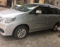 Toyota Innova 2014 - Cần bán lại xe Toyota Innova sản xuất năm 2014, màu bạc, giá chỉ 580 triệu