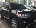 Toyota Land Cruiser  5.7 AT  2016 - Chính chủ bán Toyota Land Cruiser 5.7 AT đời 2016, màu đen