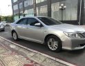 Toyota Camry 2014 - Bán Toyota Camry đời 2014, màu bạc