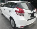 Toyota Yaris 2015 - Bán ô tô Toyota Yaris đời 2015, màu trắng, nhập khẩu như mới giá cạnh tranh