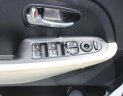 Kia Rondo GAT 2016 - Cần bán gấp Kia Rondo GAT đời 2016, màu trắng