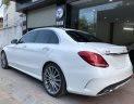 Mercedes-Benz C class C300 AMG 2017 - Bán xe Mercedes C300 AMG sản xuất năm 2017, màu trắng