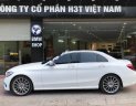 Mercedes-Benz C class C300 AMG 2017 - Bán xe Mercedes C300 AMG sản xuất năm 2017, màu trắng