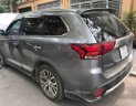 Mitsubishi Outlander 2.0 CVT 2016 - Bán Mitsubishi Outlander 2.0 CVT đời 2016, màu xám, nhập khẩu Nhật Bản